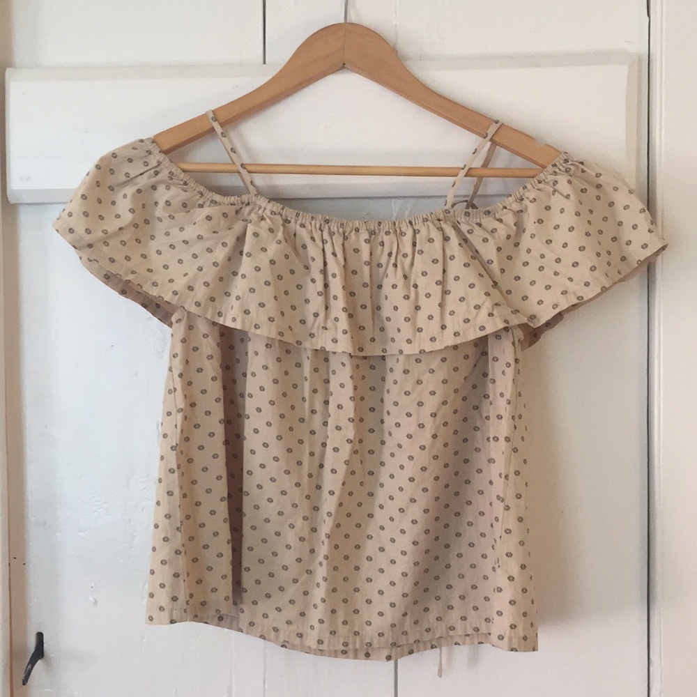 Off-shoulder top
